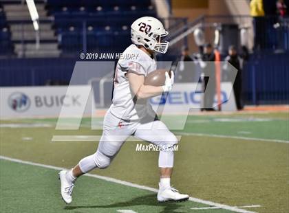 Thumbnail 2 in Eastside Catholic vs. Marietta (GEICO State Champions Bowl Series) photogallery.