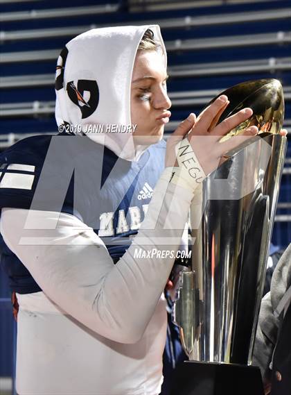 Thumbnail 1 in Eastside Catholic vs. Marietta (GEICO State Champions Bowl Series) photogallery.
