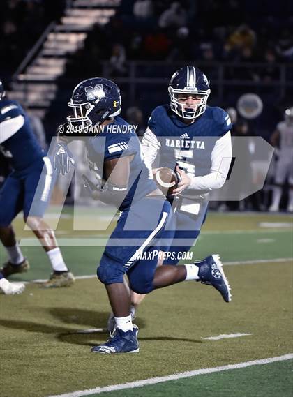 Thumbnail 3 in Eastside Catholic vs. Marietta (GEICO State Champions Bowl Series) photogallery.