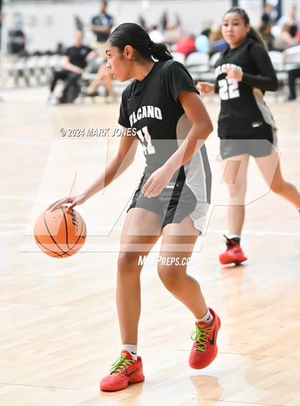 Thumbnail 2 in Cedar vs. Volcano Vista (Section 7) photogallery.