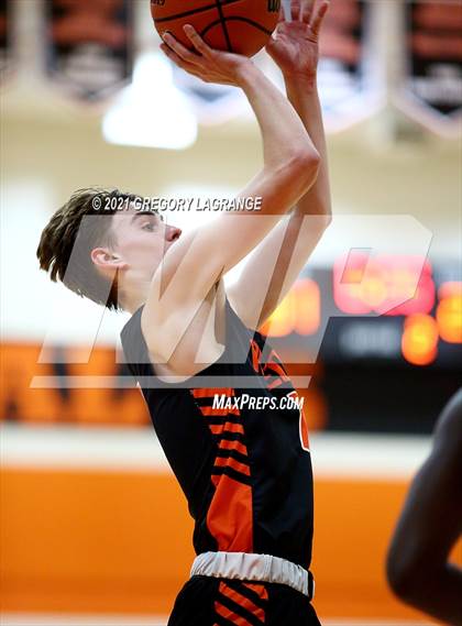 Thumbnail 2 in Aledo vs Haltom photogallery.