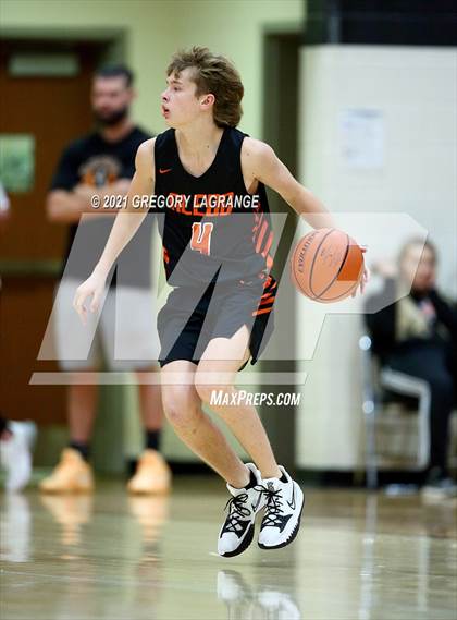 Thumbnail 3 in Aledo vs Haltom photogallery.