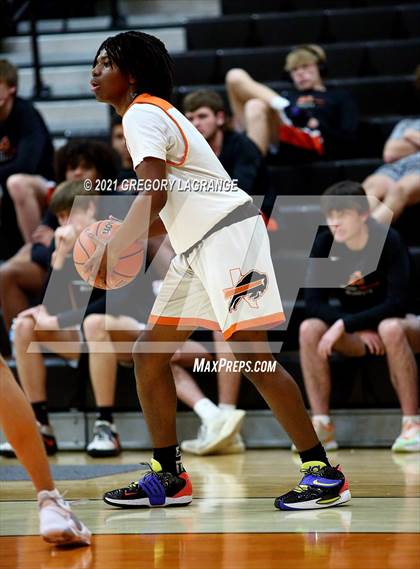 Thumbnail 3 in Aledo vs Haltom photogallery.