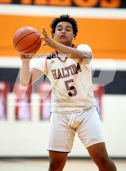 Thumbnail 3 in Aledo vs Haltom photogallery.
