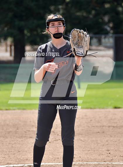 Thumbnail 3 in Roseville vs. Ponderosa (Stephanie LeDoux Tournament) photogallery.