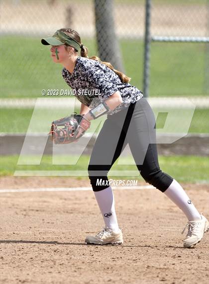 Thumbnail 2 in Roseville vs. Ponderosa (Stephanie LeDoux Tournament) photogallery.