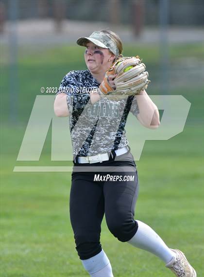 Thumbnail 3 in Roseville vs. Ponderosa (Stephanie LeDoux Tournament) photogallery.