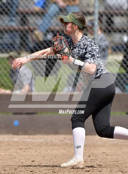 Thumbnail 2 in Roseville vs. Ponderosa (Stephanie LeDoux Tournament) photogallery.