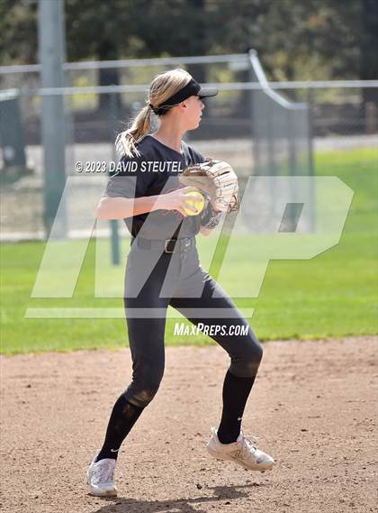Thumbnail 3 in Roseville vs. Ponderosa (Stephanie LeDoux Tournament) photogallery.