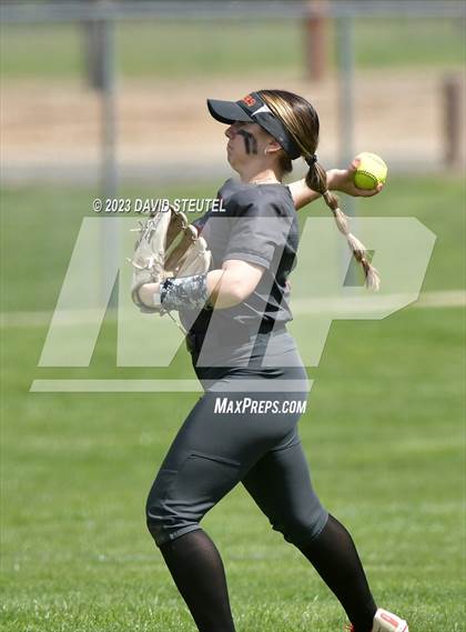 Thumbnail 1 in Roseville vs. Ponderosa (Stephanie LeDoux Tournament) photogallery.