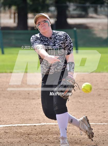 Thumbnail 3 in Roseville vs. Ponderosa (Stephanie LeDoux Tournament) photogallery.