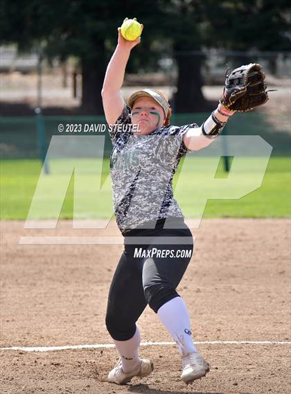 Thumbnail 2 in Roseville vs. Ponderosa (Stephanie LeDoux Tournament) photogallery.