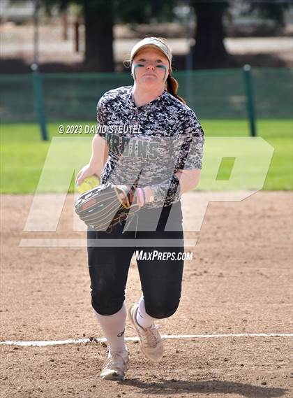 Thumbnail 1 in Roseville vs. Ponderosa (Stephanie LeDoux Tournament) photogallery.