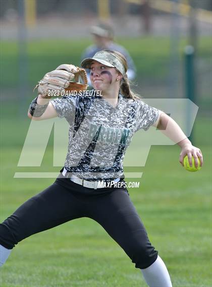Thumbnail 1 in Roseville vs. Ponderosa (Stephanie LeDoux Tournament) photogallery.