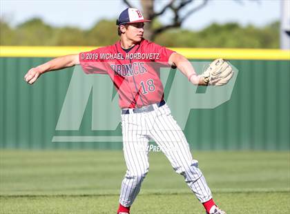 Thumbnail 1 in Boyd @ Plano photogallery.