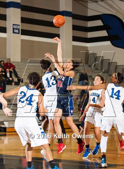 Thumbnail 2 in Boyd @ Hebron photogallery.