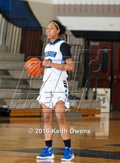 Thumbnail 1 in Boyd @ Hebron photogallery.