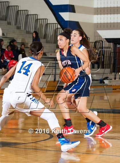 Thumbnail 1 in Boyd @ Hebron photogallery.