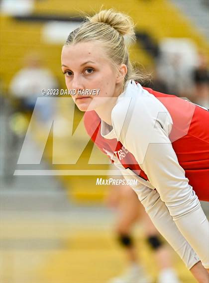 Thumbnail 2 in Frederick vs. Montrose photogallery.