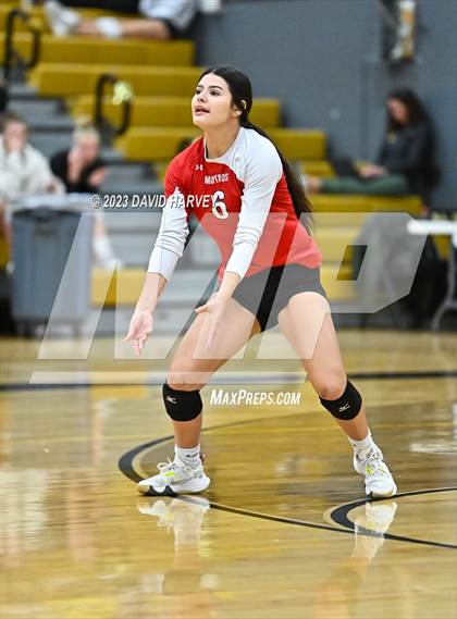 Thumbnail 2 in Frederick vs. Montrose photogallery.