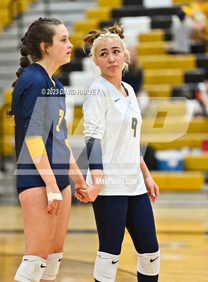 Thumbnail 3 in Frederick vs. Montrose photogallery.