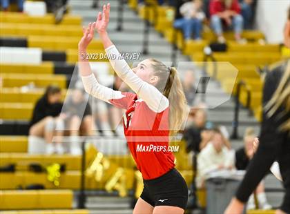 Thumbnail 3 in Frederick vs. Montrose photogallery.