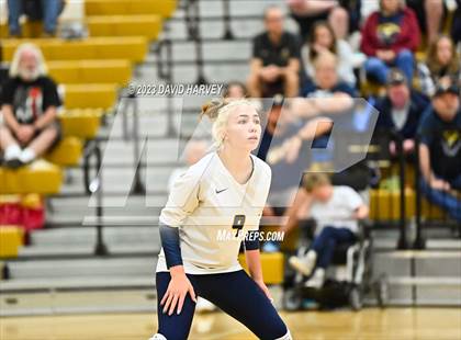 Thumbnail 2 in Frederick vs. Montrose photogallery.