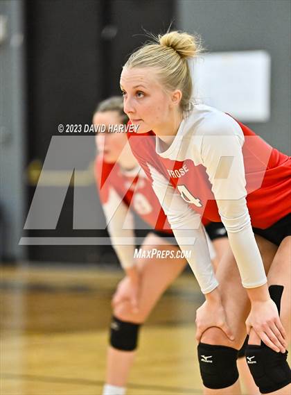 Thumbnail 3 in Frederick vs. Montrose photogallery.