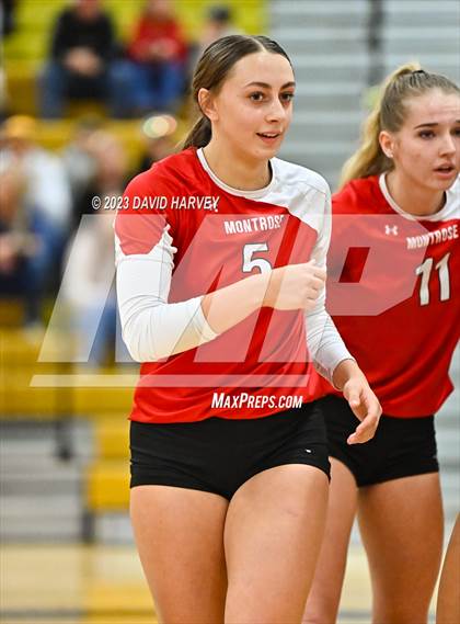 Thumbnail 2 in Frederick vs. Montrose photogallery.