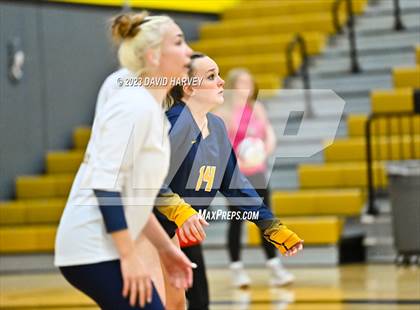 Thumbnail 2 in Frederick vs. Montrose photogallery.