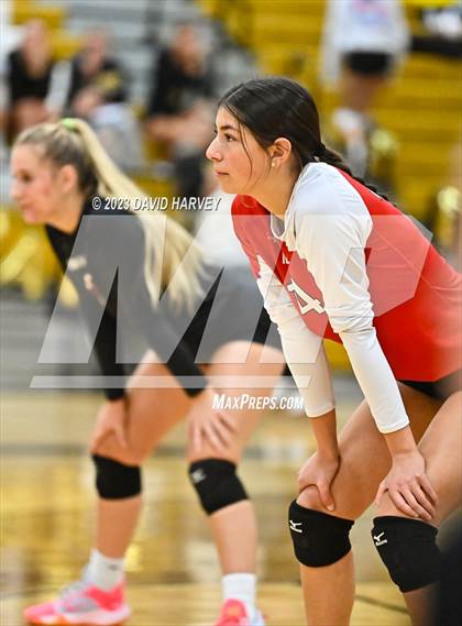 Thumbnail 3 in Frederick vs. Montrose photogallery.