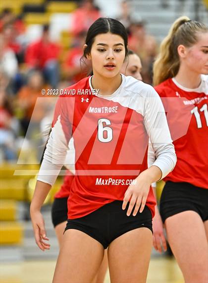 Thumbnail 1 in Frederick vs. Montrose photogallery.