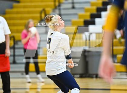 Thumbnail 3 in Frederick vs. Montrose photogallery.