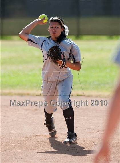 Thumbnail 3 in Los Osos @ Etiwanda photogallery.