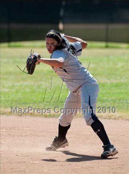 Thumbnail 2 in Los Osos @ Etiwanda photogallery.