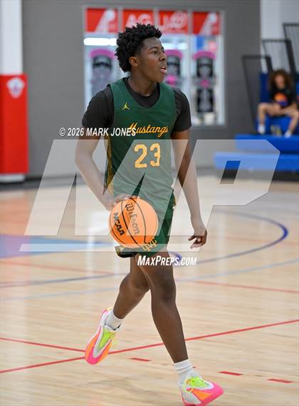 Thumbnail 1 in Mira Costa vs. Long Beach Poly (Section 7) photogallery.