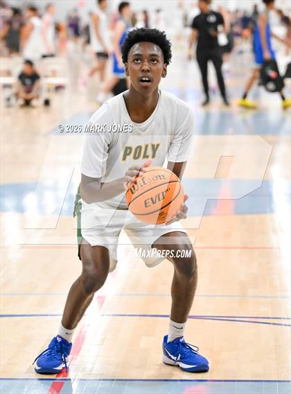 Thumbnail 3 in Mira Costa vs. Long Beach Poly (Section 7) photogallery.