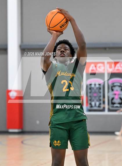 Thumbnail 1 in Mira Costa vs. Long Beach Poly (Section 7) photogallery.