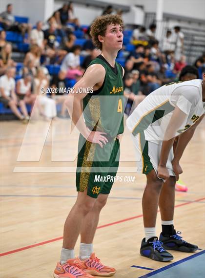 Thumbnail 2 in Mira Costa vs. Long Beach Poly (Section 7) photogallery.