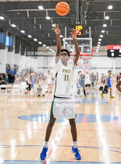 Thumbnail 2 in Mira Costa vs. Long Beach Poly (Section 7) photogallery.