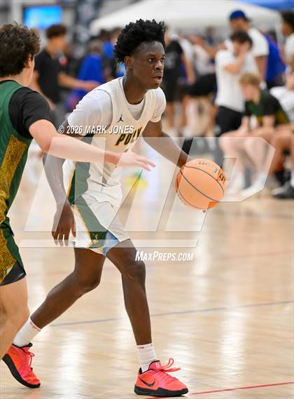 Thumbnail 3 in Mira Costa vs. Long Beach Poly (Section 7) photogallery.