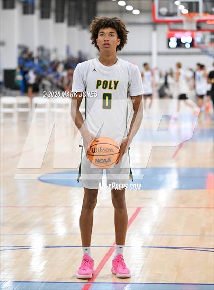 Thumbnail 2 in Mira Costa vs. Long Beach Poly (Section 7) photogallery.