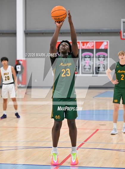 Thumbnail 3 in Mira Costa vs. Long Beach Poly (Section 7) photogallery.