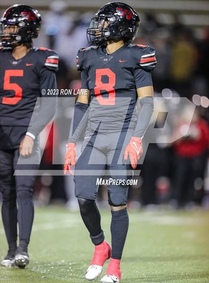 Thumbnail 2 in Mustang @ Westmoore (OSSAA 6A-1 First Round) photogallery.