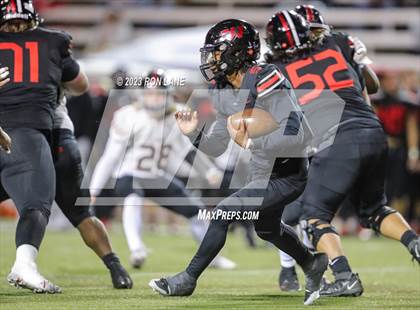 Thumbnail 2 in Mustang @ Westmoore (OSSAA 6A-1 First Round) photogallery.