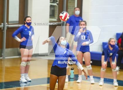 Thumbnail 3 in Georgetown @ Leander photogallery.