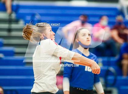 Thumbnail 2 in Georgetown @ Leander photogallery.
