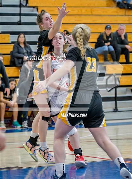 Thumbnail 2 in Monte Vista vs. Granada (NCS Division 1 Championship) photogallery.