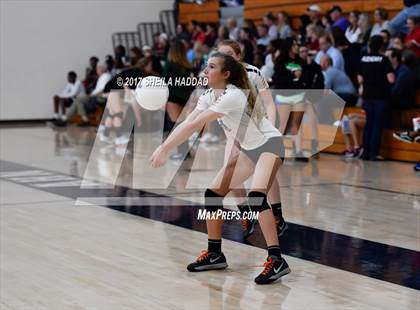 Thumbnail 1 in Tampa Prep vs Sarasota photogallery.