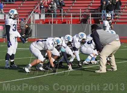 Thumbnail 1 in Middletown vs. Darien (CIAC Class L Semifinal) photogallery.